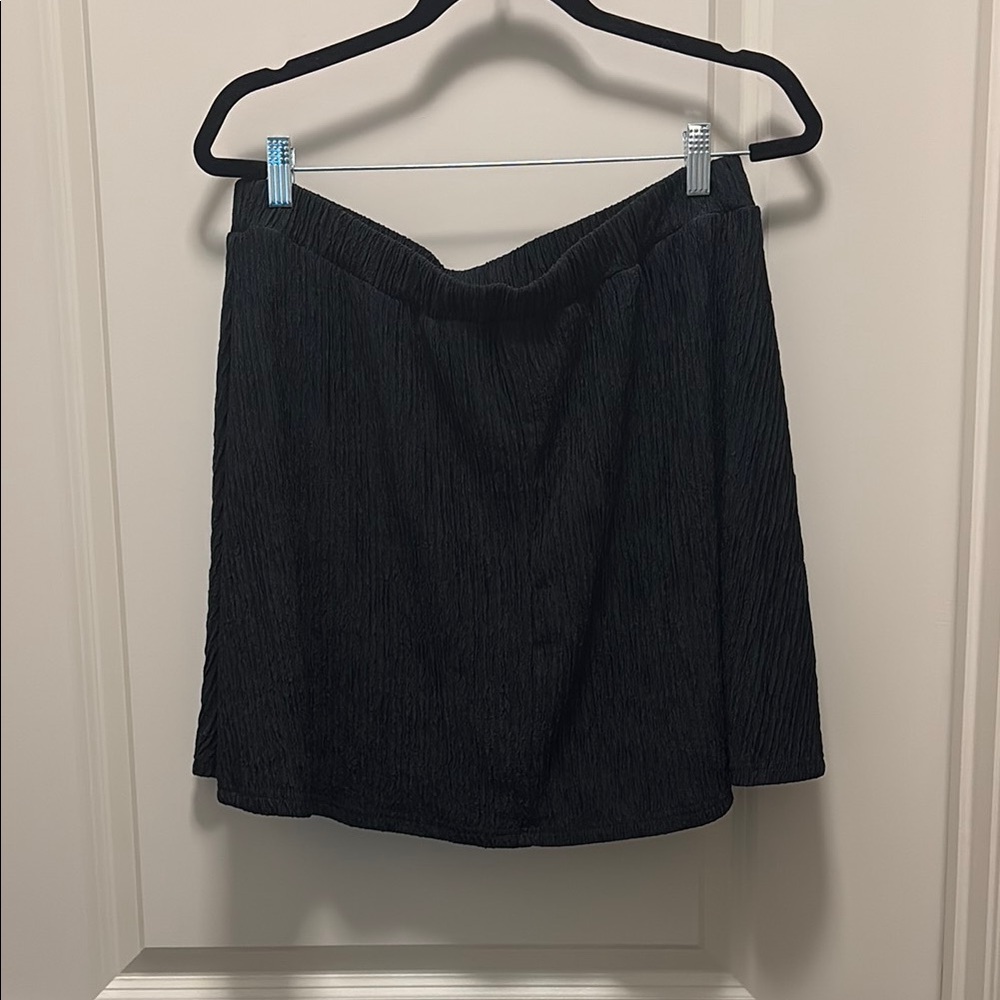 Elegant Black Skirt